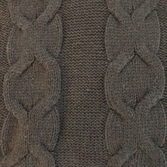 Hooded sweater - Picture 2 of 2